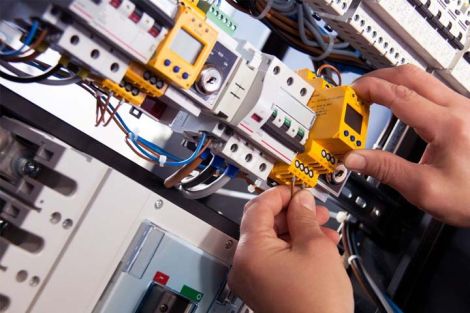 Rénovation : mise aux normes de votre installation électrique